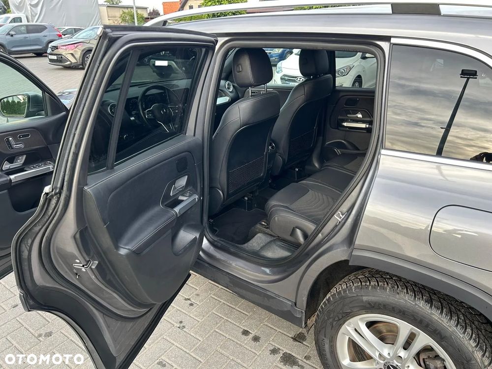 Mercedes-Benz GLB 200 d Progressive 8G-DCT - 27