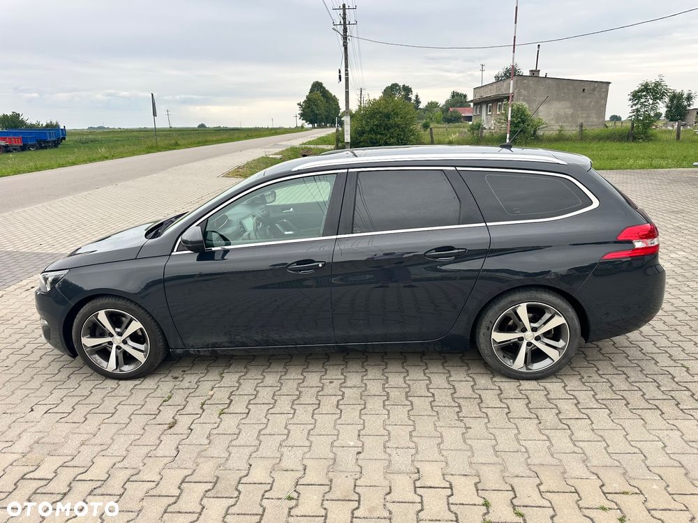 Peugeot 308 - 3
