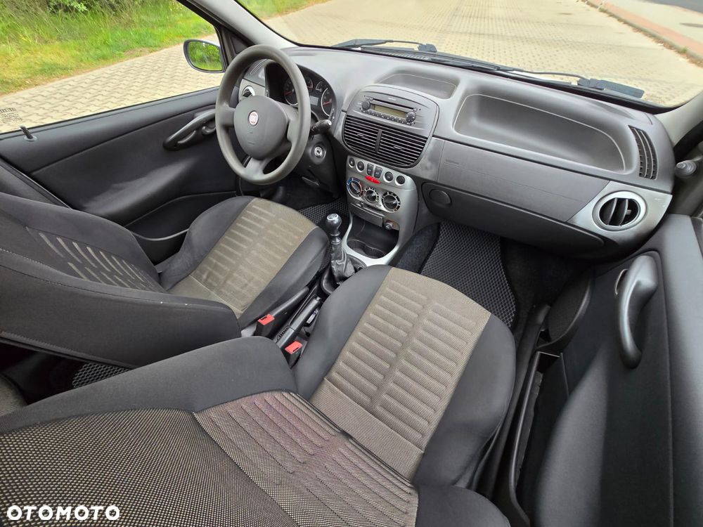 Fiat Punto - 22