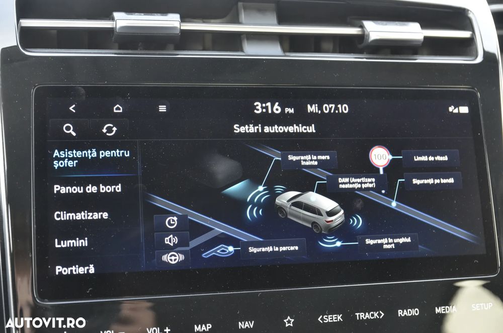 Hyundai Tucson - 32