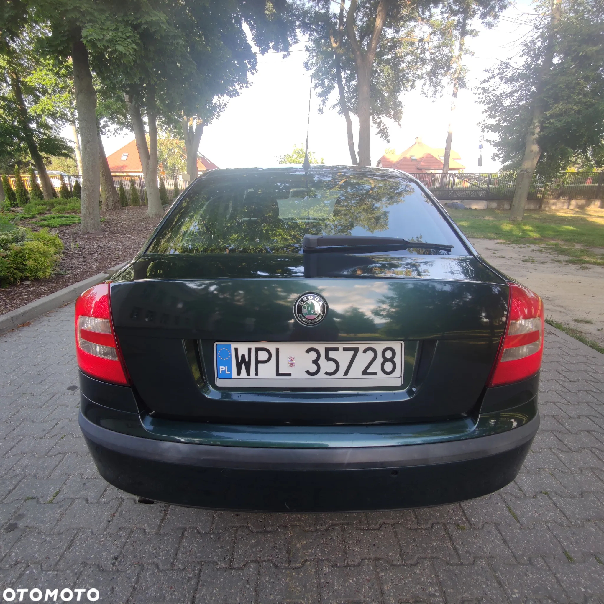 Skoda Octavia 1.6 Elegance - 9