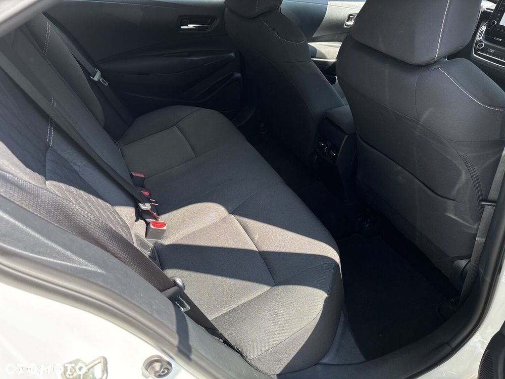 Toyota Corolla - 14