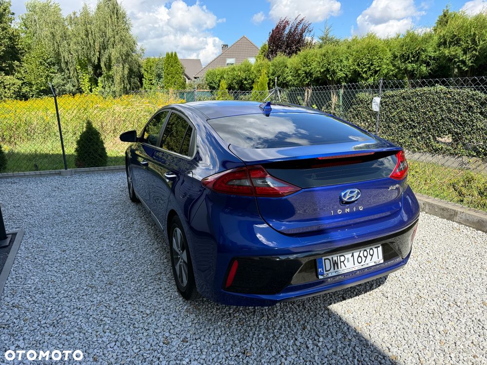 Hyundai IONIQ 1.6 GDI Premium - 7