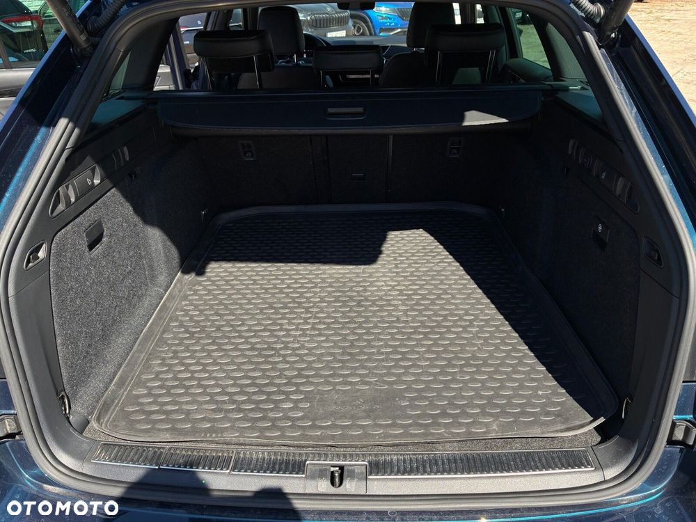 Skoda Superb 2.0 TDI SCR 4x4 L&K DSG - 34