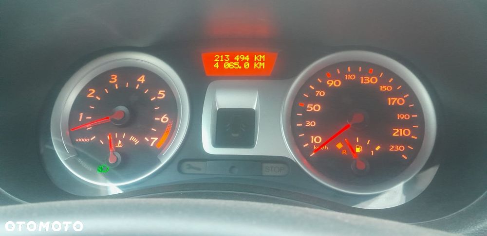 Renault Clio - 16