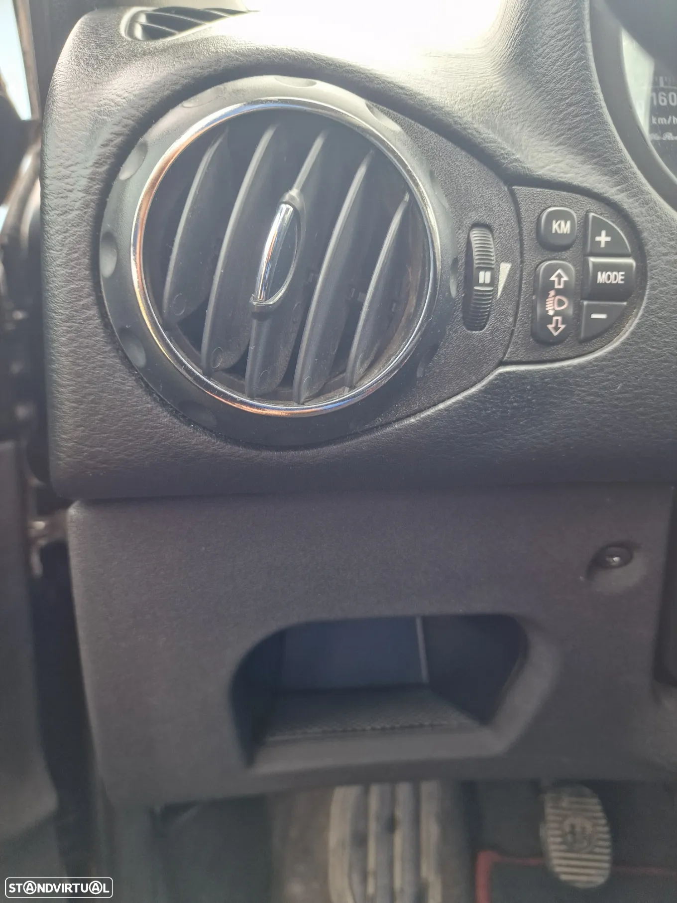 Alfa Romeo 147 1.9 JTD 16V Executive - 34