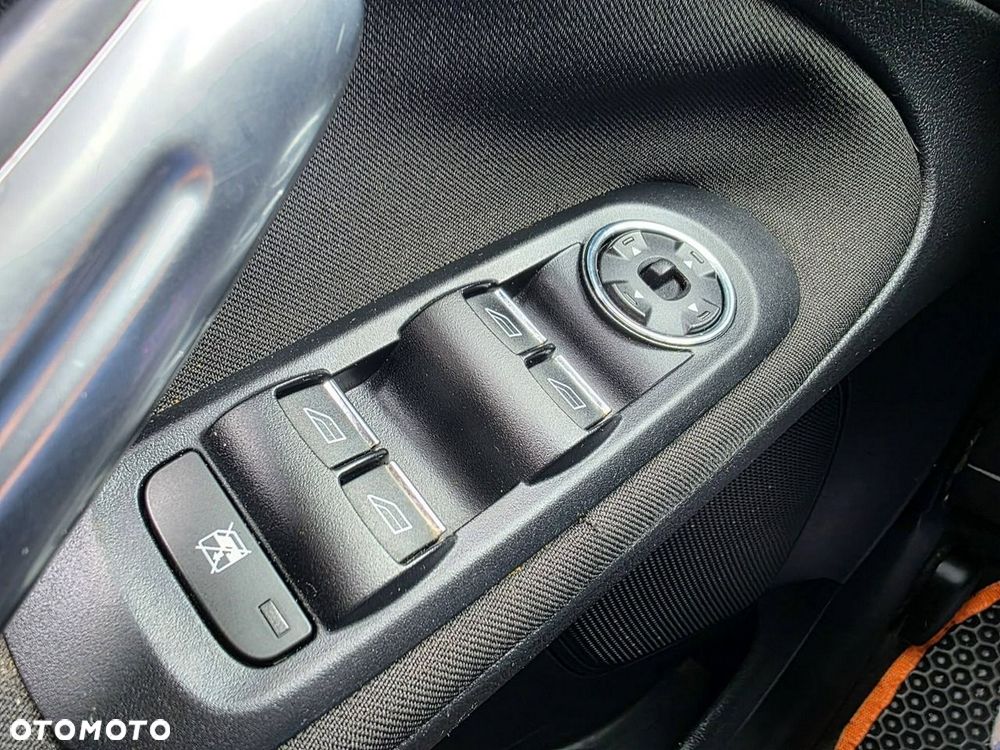 Ford Galaxy 2.0 FF Trend - 9