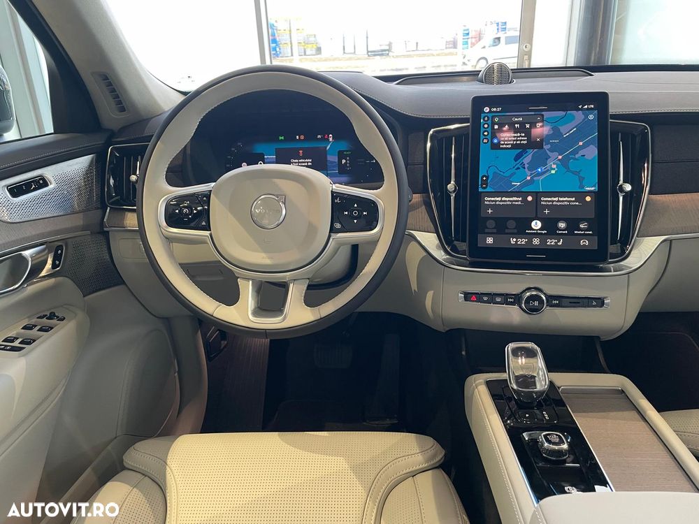 Volvo XC 90 T8 AWD PHEV Ultra Bright - 10