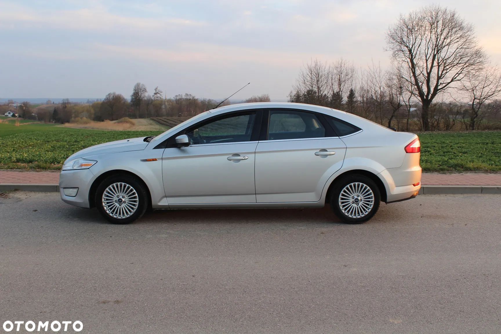 Ford Mondeo 1.8 TDCi Ghia X - 1