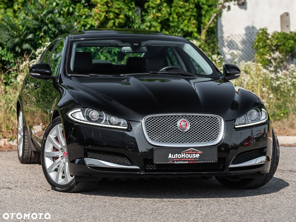 Jaguar XF 3.0 V6 Kompressor AWD - 2