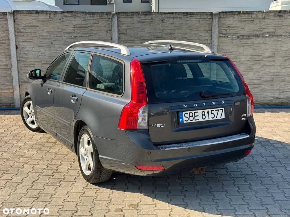 Volvo V50 1.6D DRIVe Momentum - 7