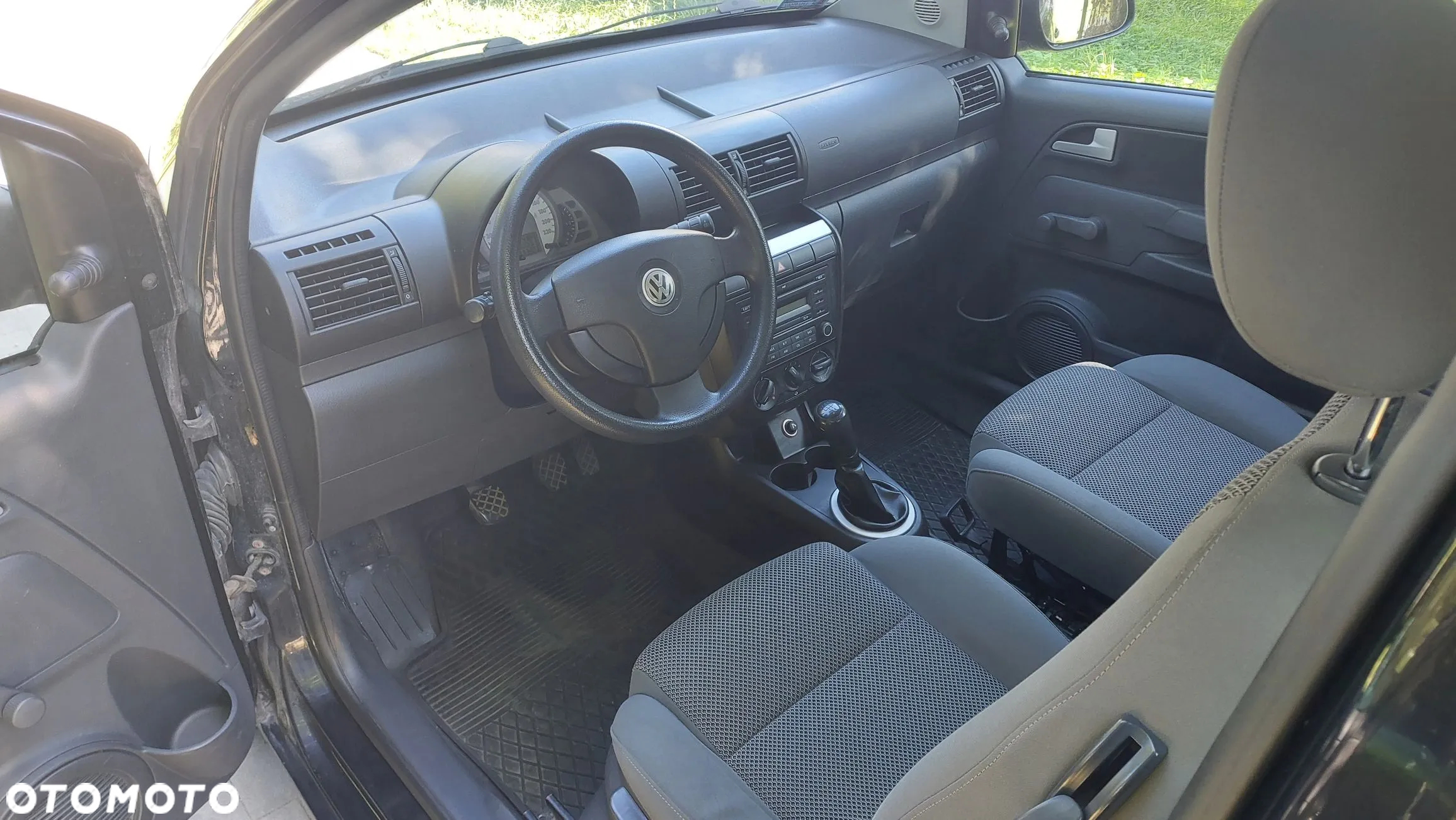 Volkswagen Fox 1.2 - 8