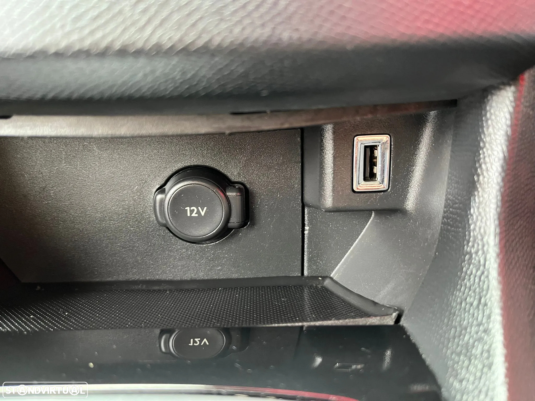 Peugeot 308 SW BlueHDi 100 Stop & Start Access - 27