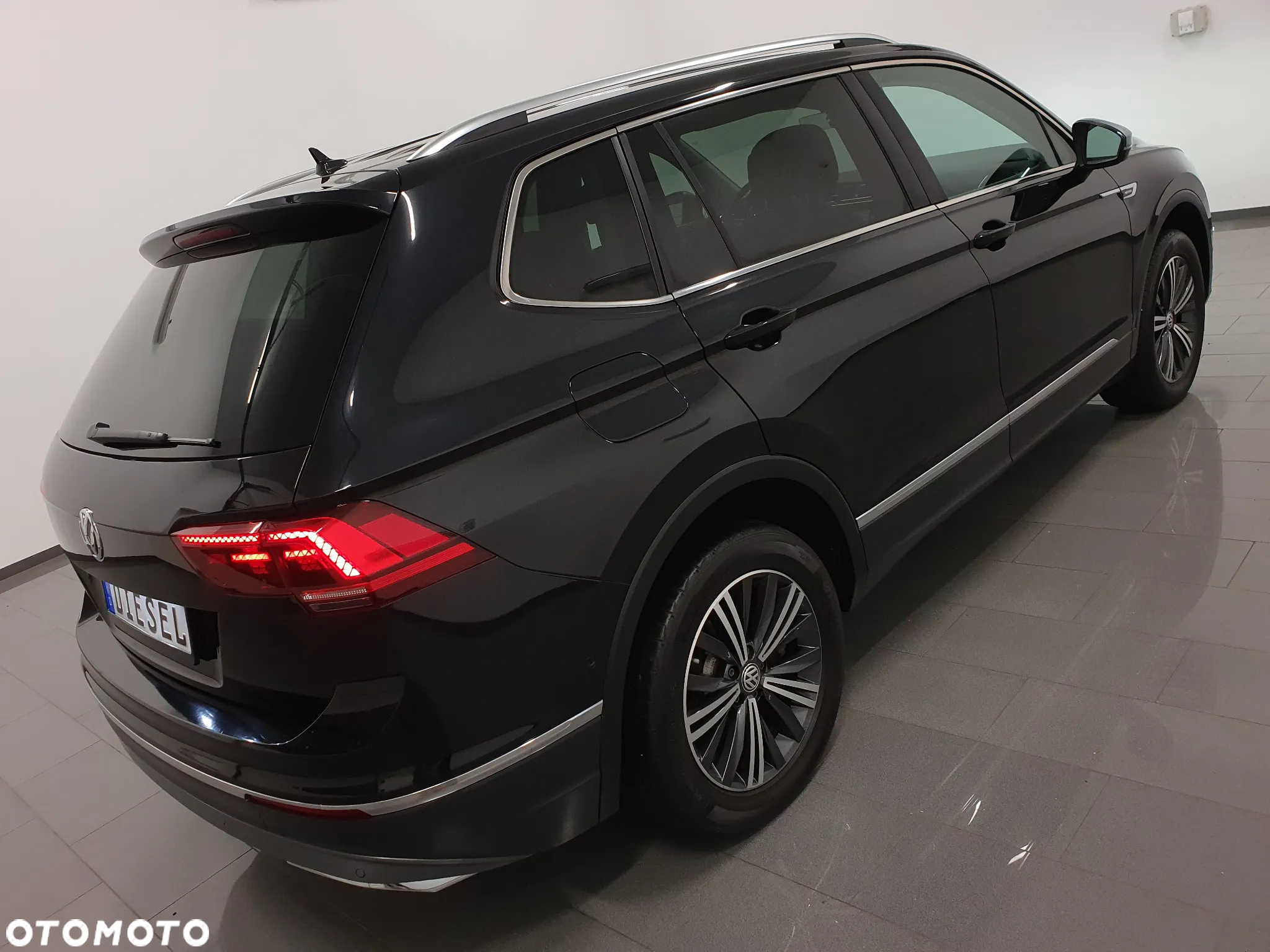 Volkswagen Tiguan Allspace 2.0 TDI SCR 4Motion DSG Highline - 5