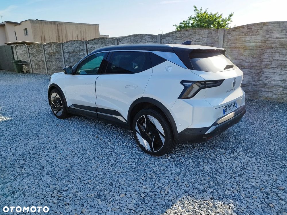 Renault Scenic 220 Long Range Iconic - 3