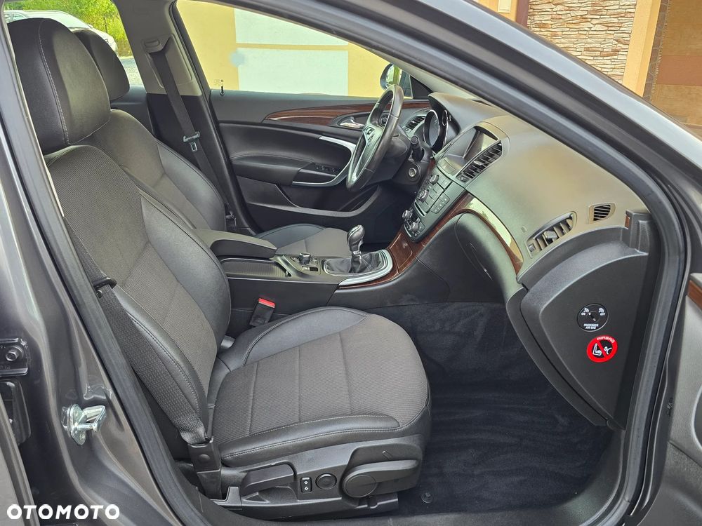 Opel Insignia 1.8 Cosmo - 23