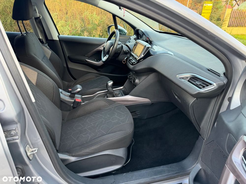 Peugeot 2008 - 14