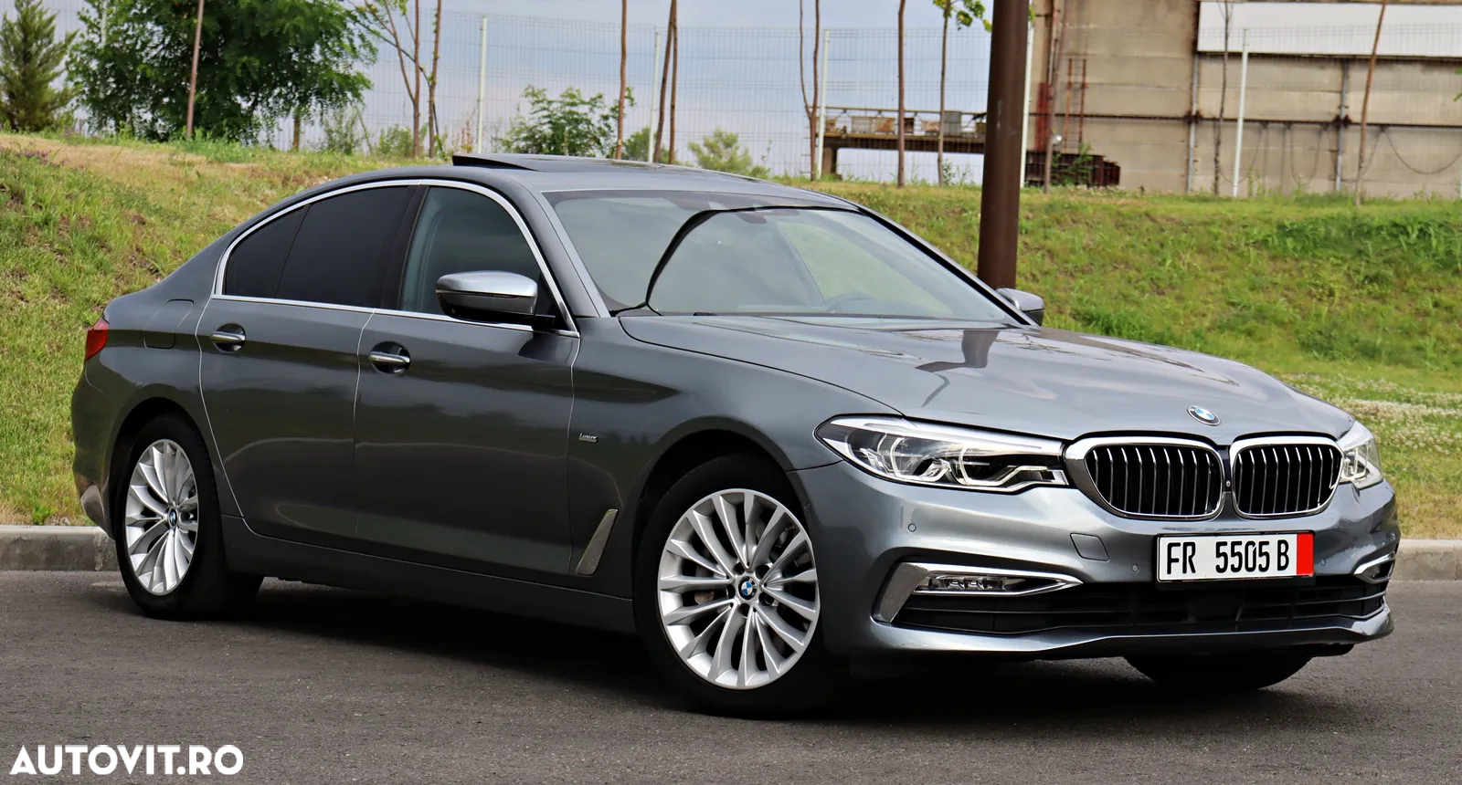 BMW Seria 5 530i AT - 2
