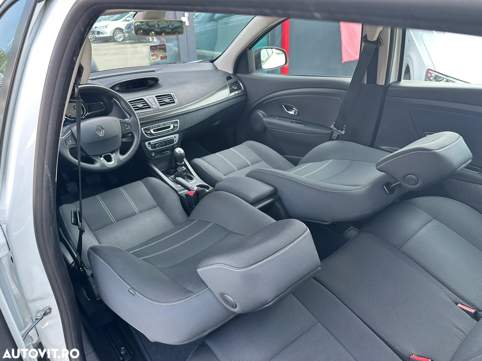Renault Megane 1.5 dCi Expression - 17