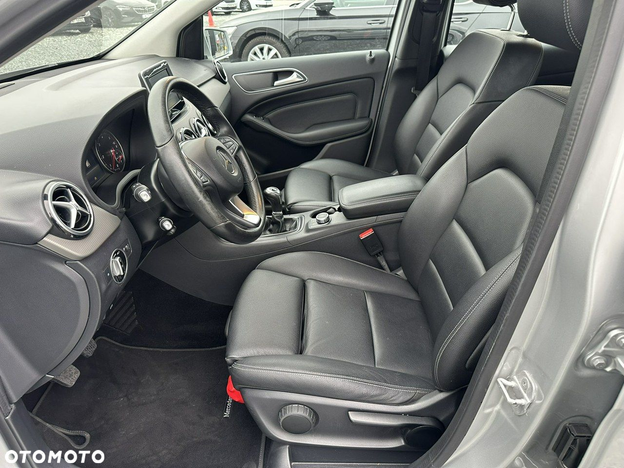 Mercedes-Benz Klasa B 180 (CDI) d - 11