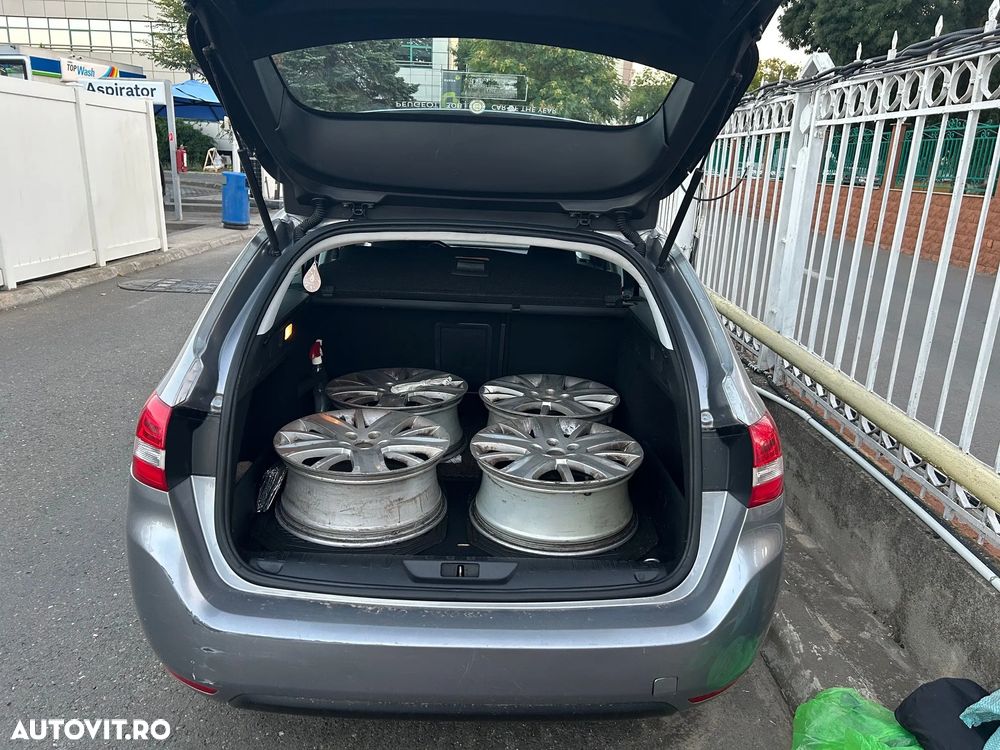 Peugeot 308 1.6 e-HDI FAP STT Active - 10