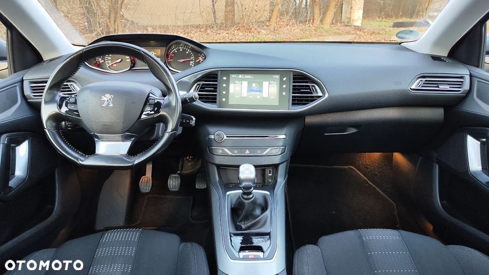 Peugeot 308 BlueHDi 150 Stop & Start Allure - 26