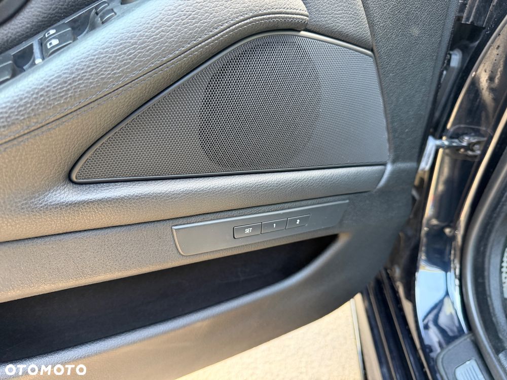 BMW Seria 5 - 13