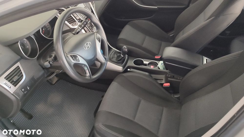 Hyundai i30 1.4 CRDi Classic - 5