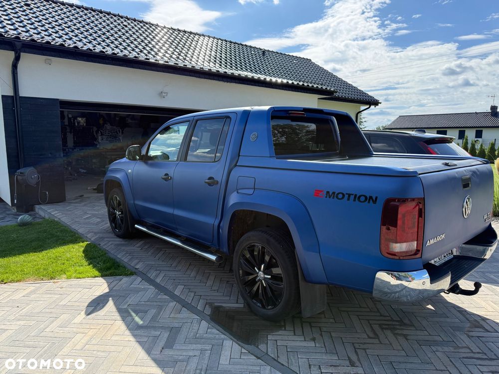 Volkswagen Amarok 3.0 V6 TDi 4MOTION Aventura - 3