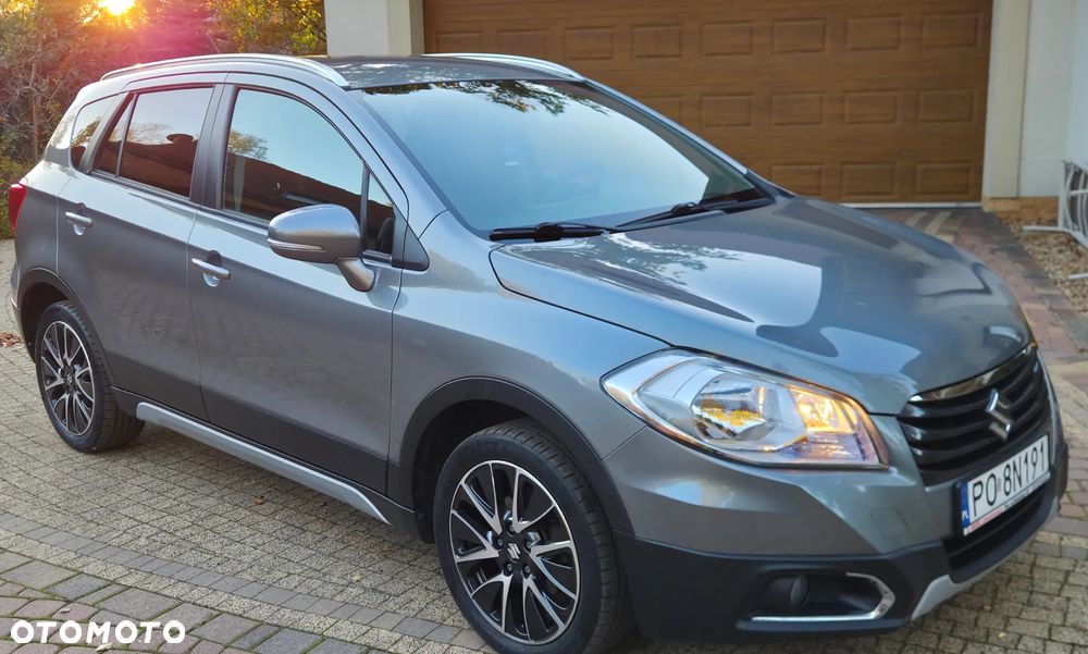 Suzuki SX4 S-Cross 1.6 Premium 4WD - 4