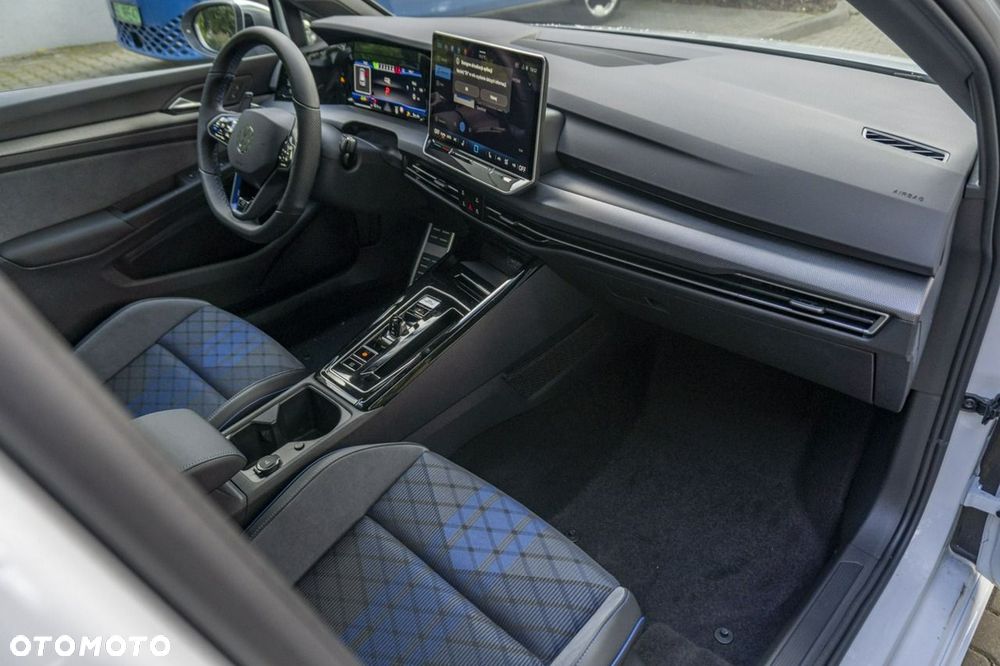 Volkswagen Golf - 18
