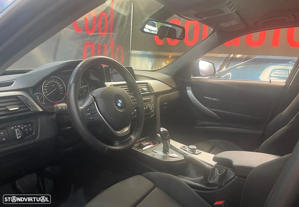 BMW 318 d Line Sport Auto - 30