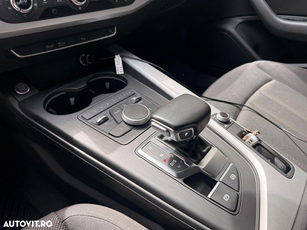 Audi A4 Limuzina 2.0 TDI ultra S tronic - 8