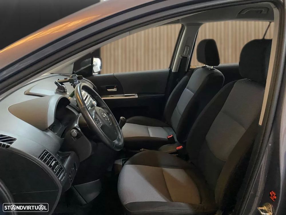 Mazda 5 MZR-CD 2.0 Exclusive - 8