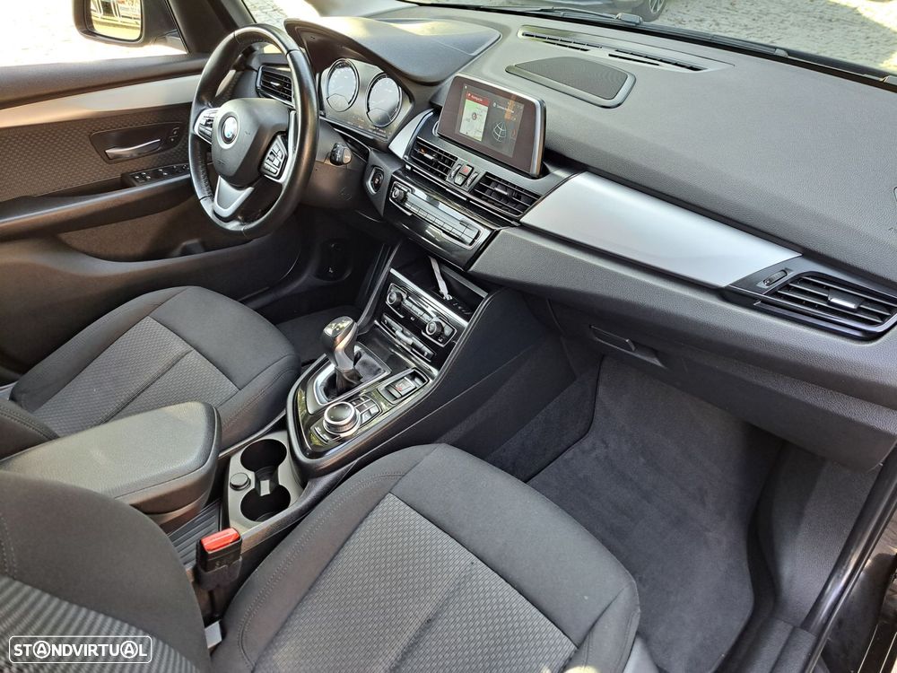 BMW 225xe Active Tourer - 15
