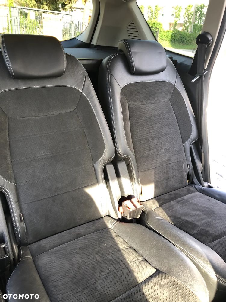 Ford S-Max 2.0 TDCi DPF Titanium - 8