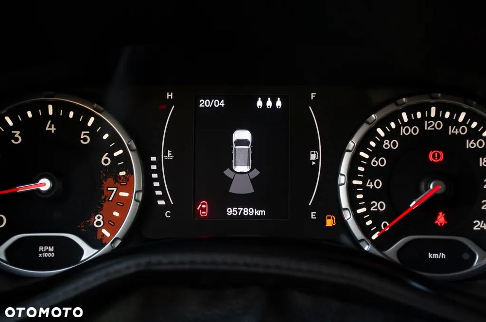 Jeep Renegade 1.4 MultiAir Longitude - 36