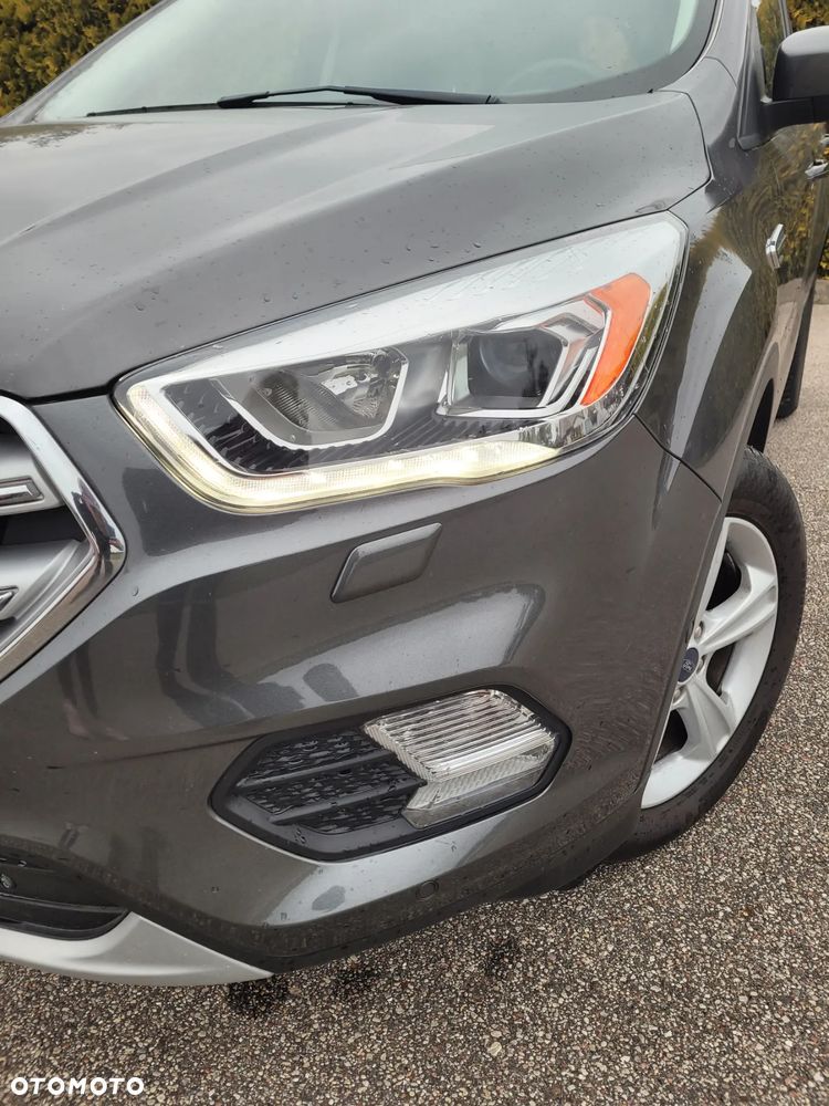 Ford Kuga - 9