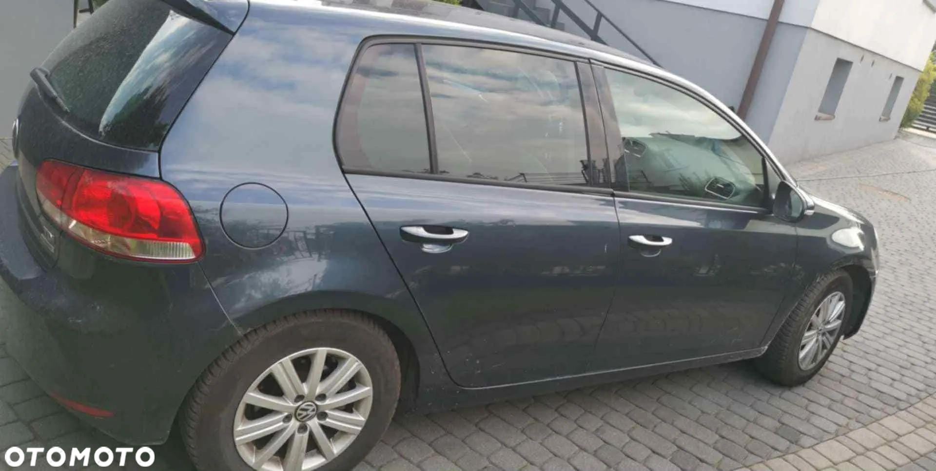 Volkswagen Golf VI 1.6 TDI BlueMot Comfortline - 3
