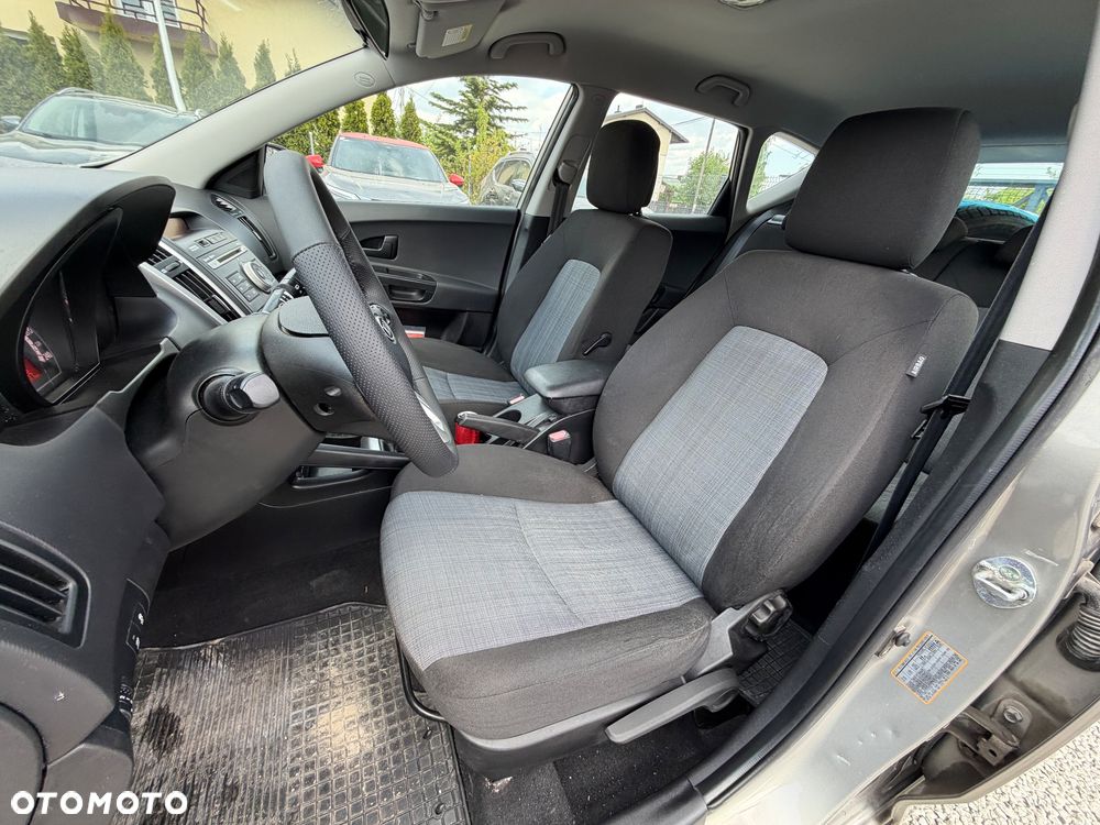 Kia Ceed 1.4 CVVT Attract - 35
