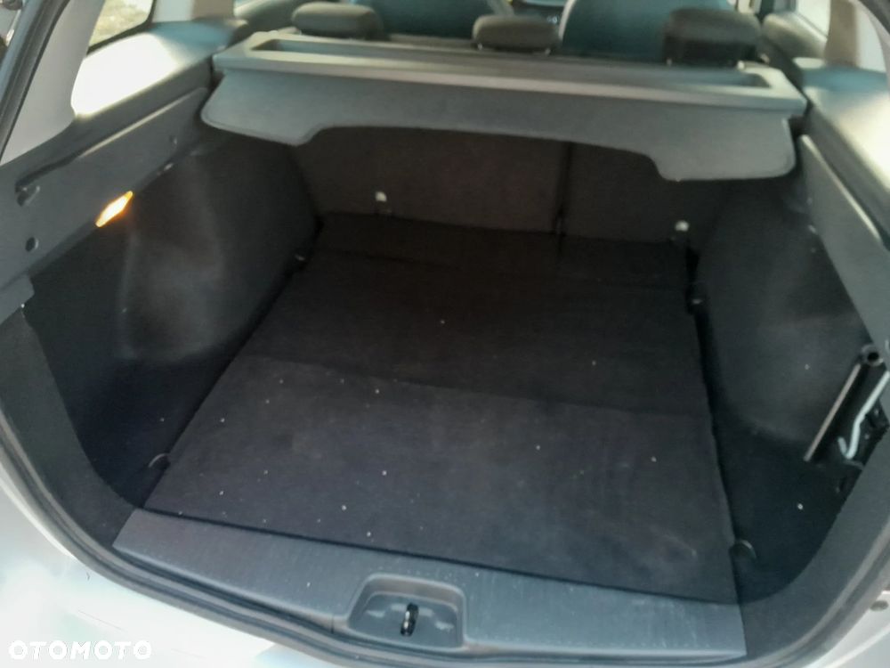 Dacia Logan TCe 90 Prestige - 18