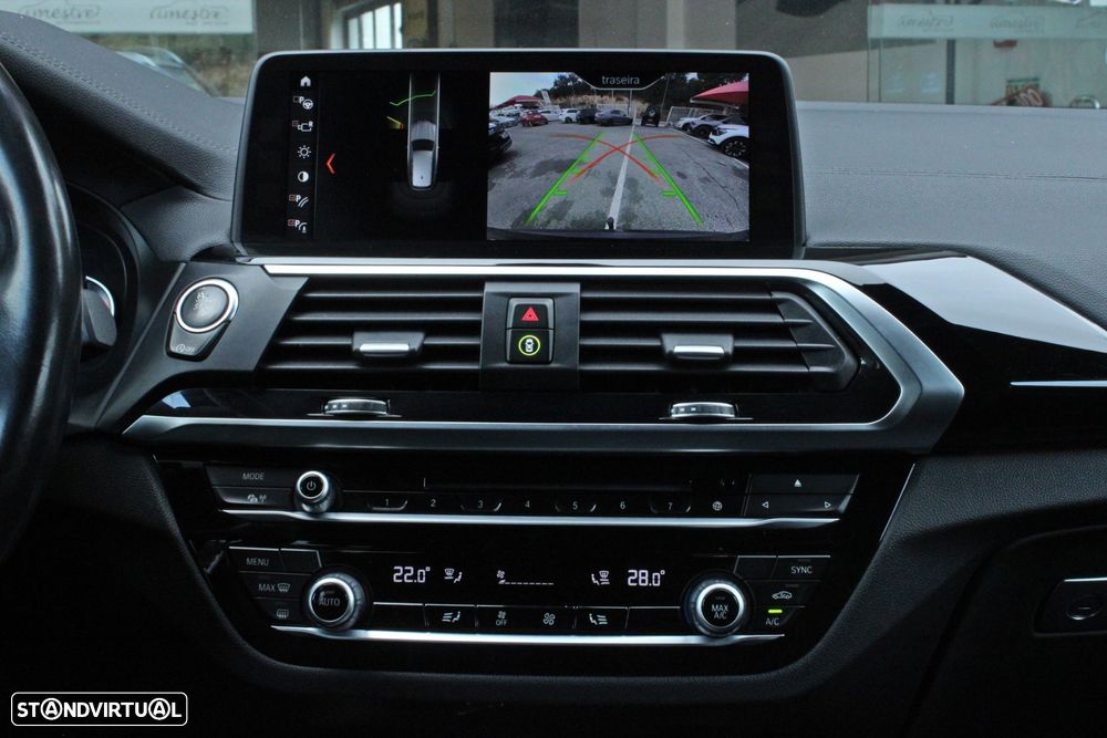 BMW X3 20 d xDrive - 14