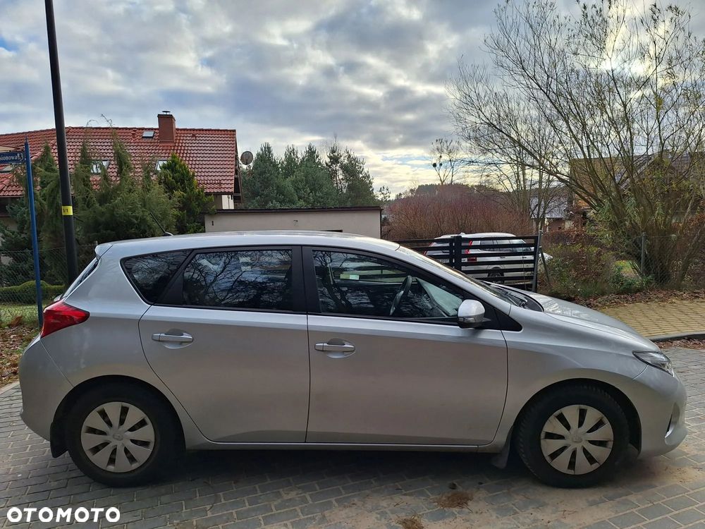 Toyota Auris 1.4 D-4D Comfort - 7