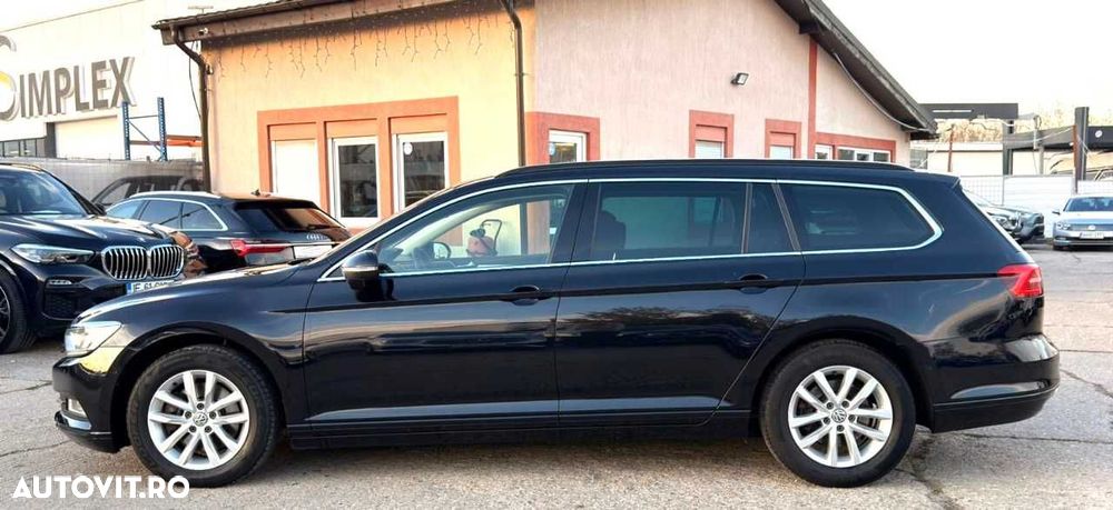 Volkswagen Passat - 4