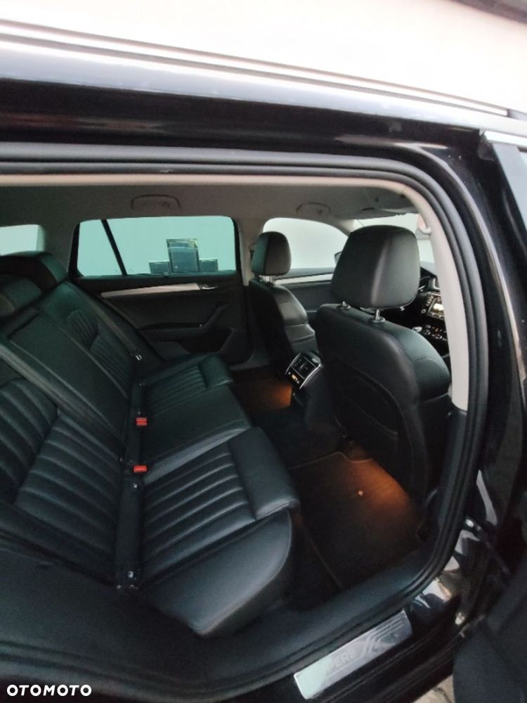 Skoda Superb 2.0 TDI Style - 16