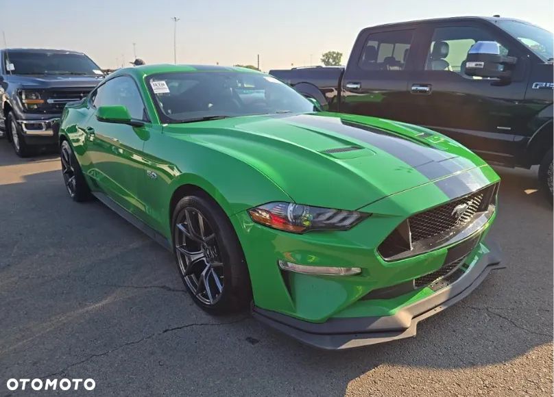 Ford Mustang 5.0 V8 GT - 2