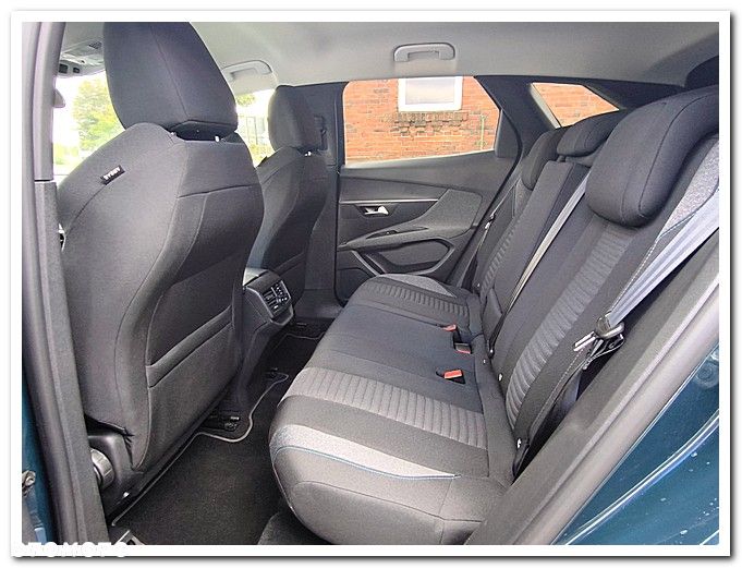 Peugeot 3008 - 29