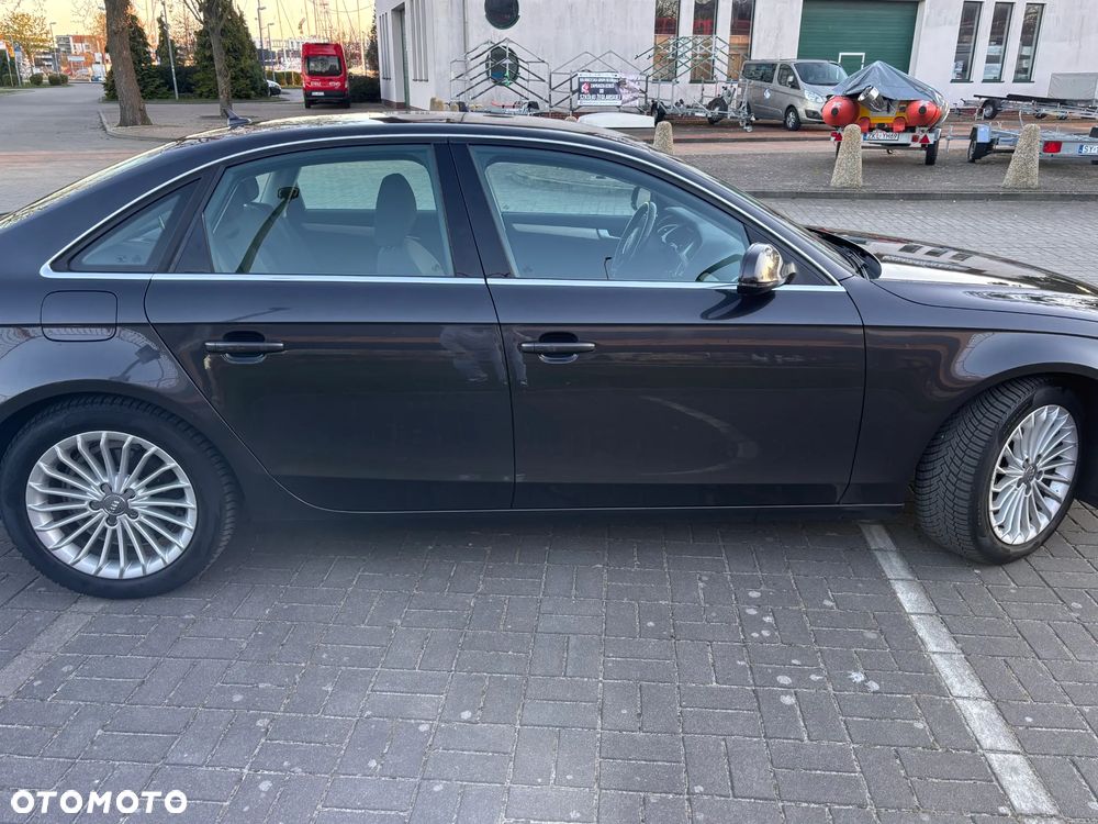Audi A4 Limousine 1.8 TFSI Ambiente - 5