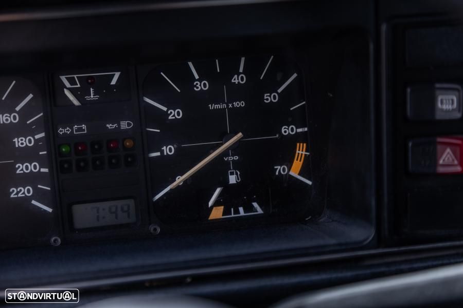 VW Golf - 38