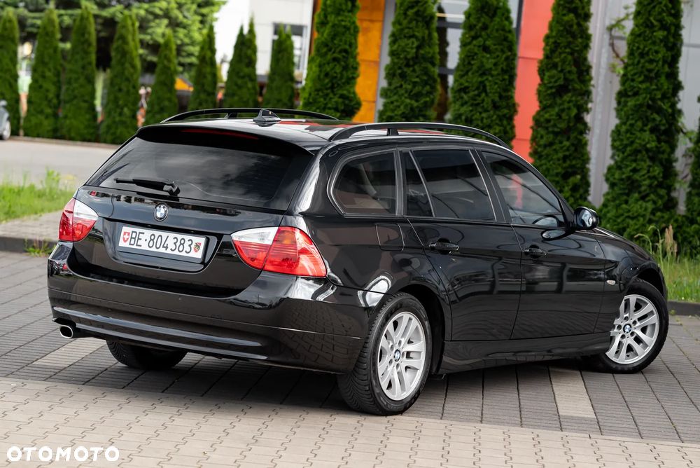 BMW Seria 3 320i Edition Lifestyle - 13
